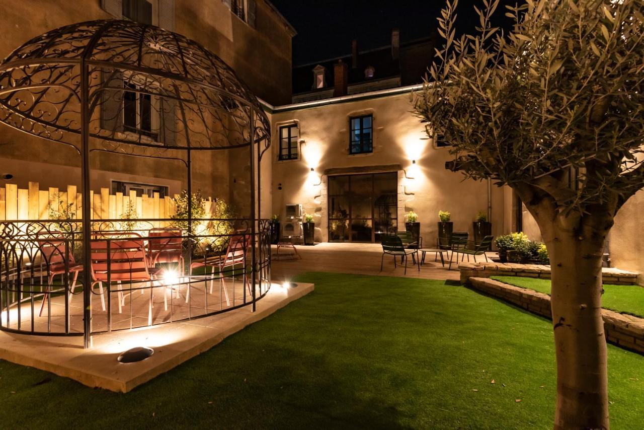 Le Cosy Chic . Proche Gare . Centre-Ville Macon . Neuf . Climatisation . Design . Wifi . 외부 사진