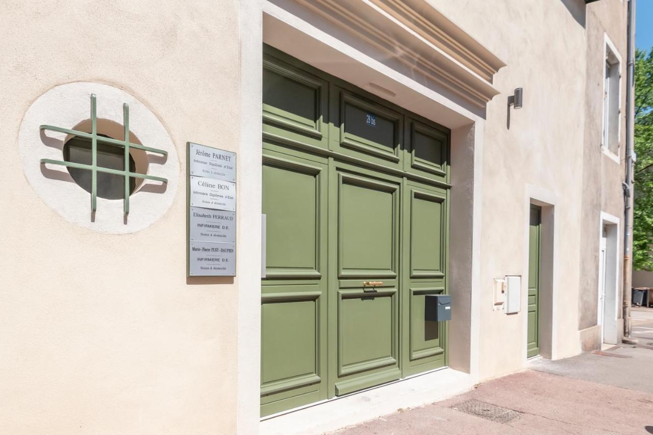 Le Cosy Chic . Proche Gare . Centre-Ville Macon . Neuf . Climatisation . Design . Wifi . 외부 사진